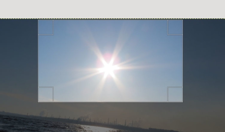 Выделение обрезаемого участка в  Gimp